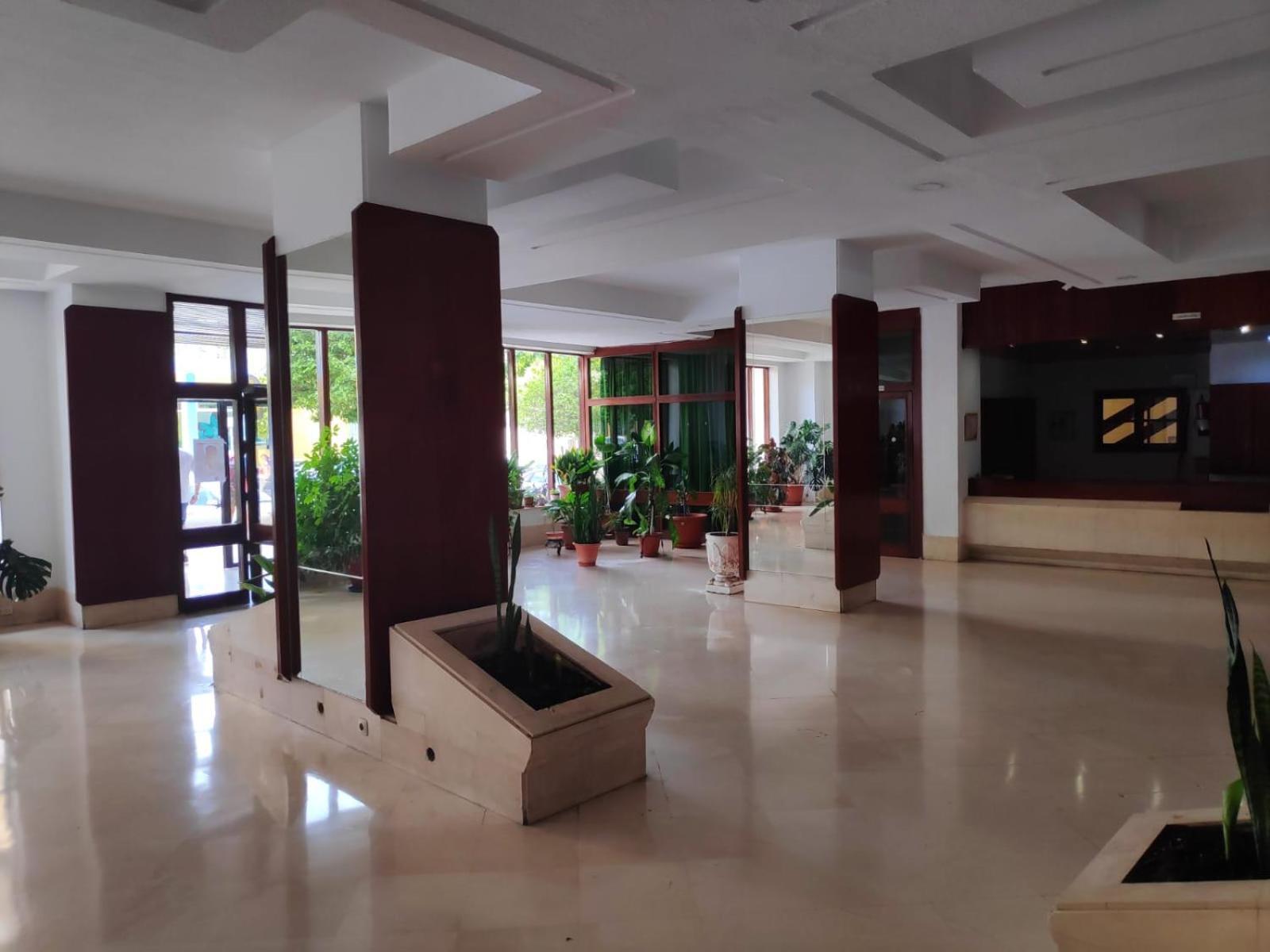 Ver952 - Vistas Mar Y Piscina, Wifi, Playa 600 Metros, Centro 150 Metros Torremolinos Exterior photo